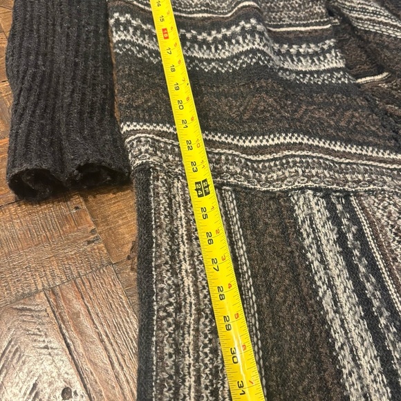 Free People Long Fringe Chunky
Cardigan Wool Blend Size XS - Picture 7 of 14